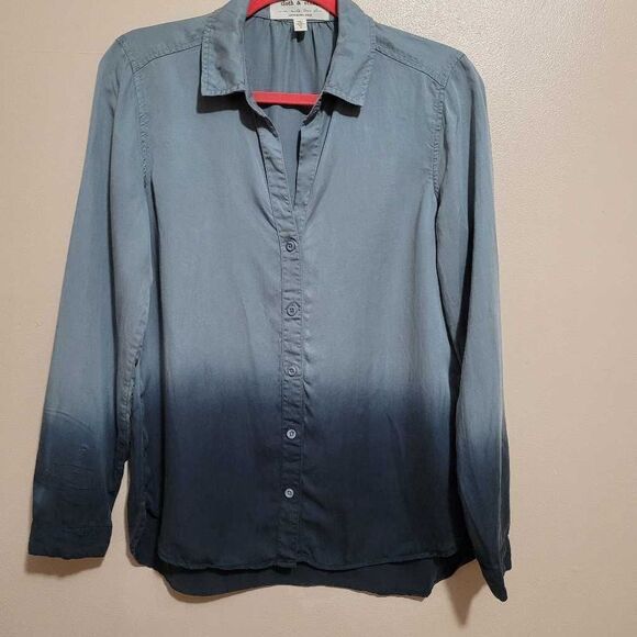 Cloth & Stone Anthropologie Blue Ombré Button Up Tencel Top - Picture 1 of 6